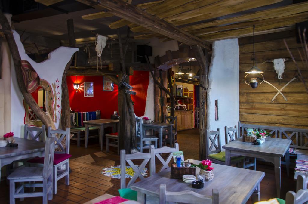Гостьовий будинок Hacienda Ranchero Пардубіце